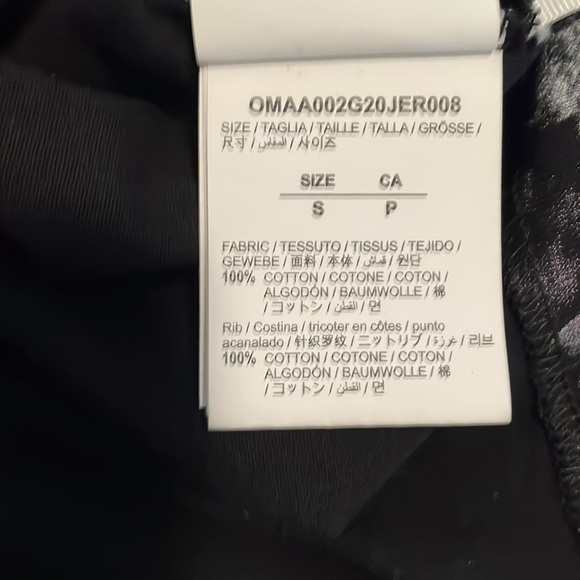 Authentic OFF-WHITE Galaxy Brushed T-shirt - Picture 7 of 9